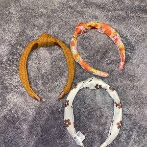 3 Claire’s Hairbands